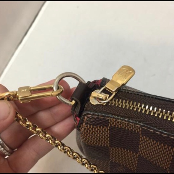 SOLD Genuine Louis Vuitton 💕 - Picture 4 of 8